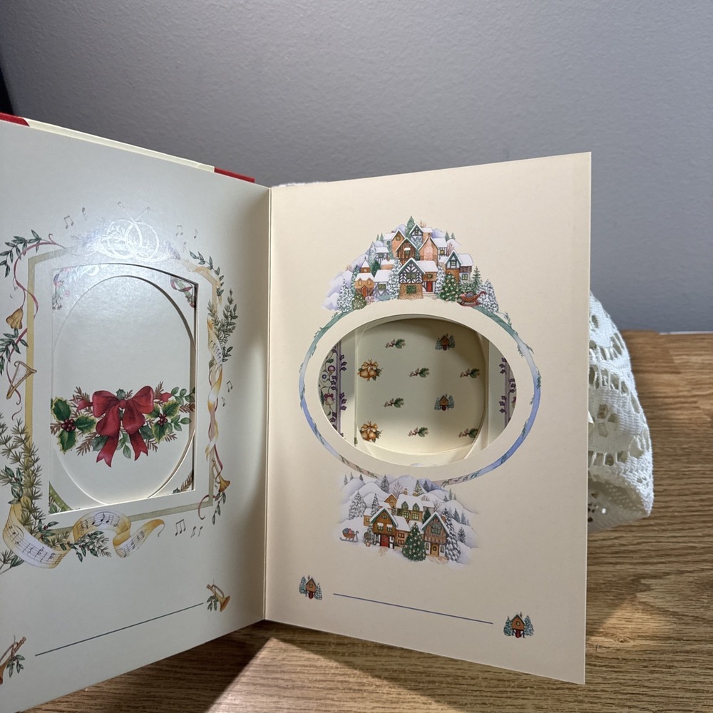 Vintage Christmas Photo Album Book A Treasury Of Memories '98 - Picture 6 of 8